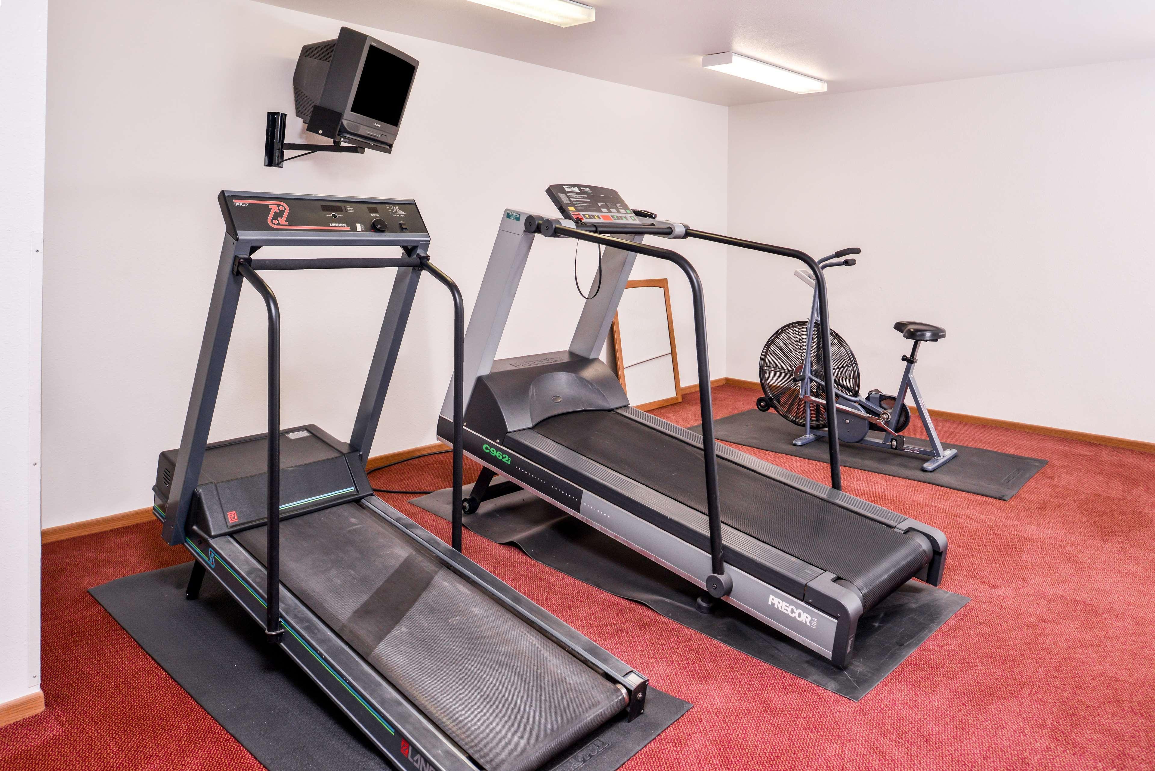 Americas Best Value Inn Missouri Valley Bagian luar foto